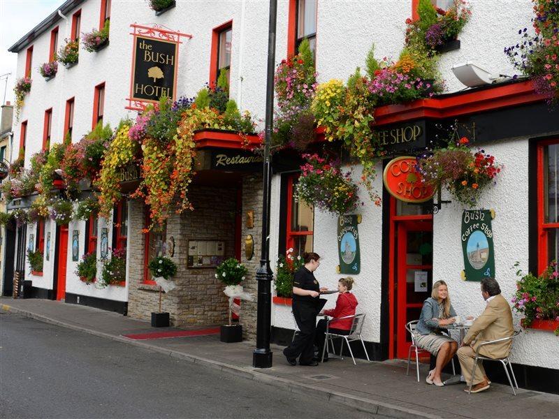 Bush Hotel County Leitrim Buitenkant foto