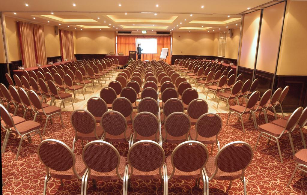 Bush Hotel County Leitrim Buitenkant foto