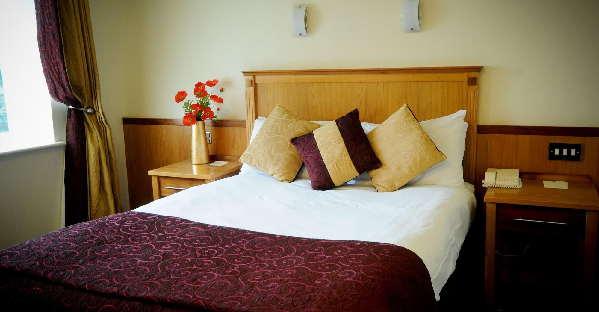 Bush Hotel County Leitrim Buitenkant foto